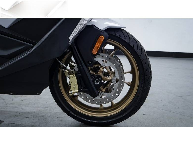 BMW C400GT