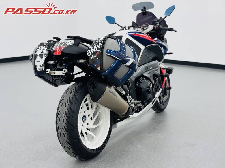 BMW K1300 R