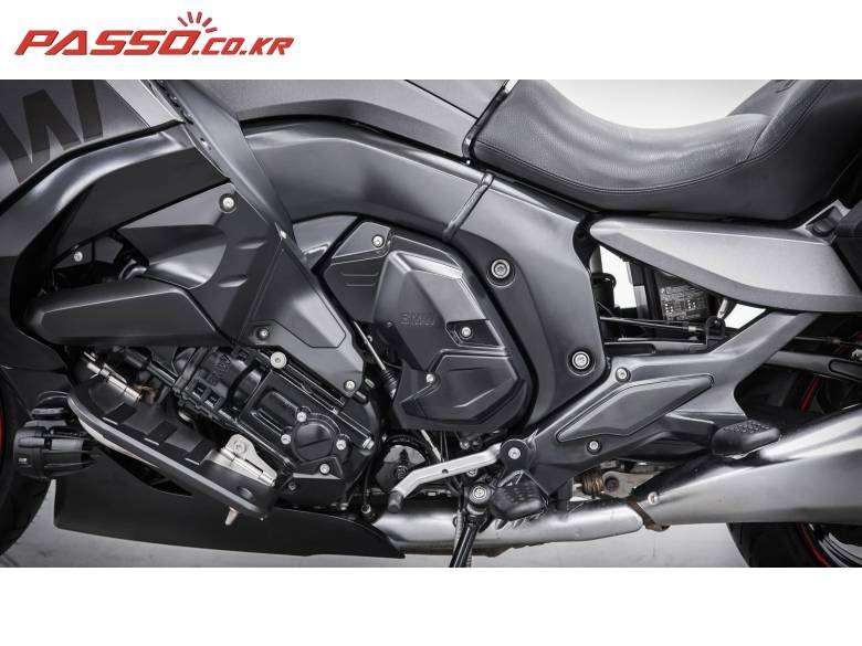 BMW K1600 B