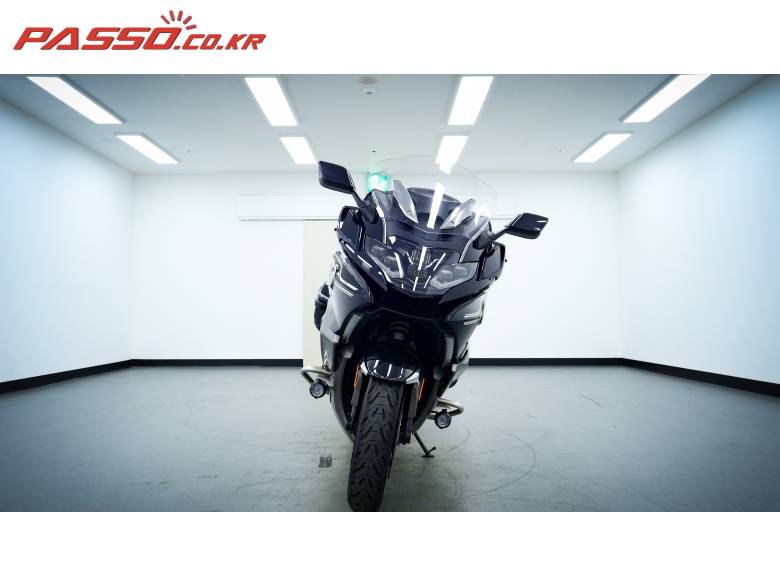 BMW K1600GTL 719