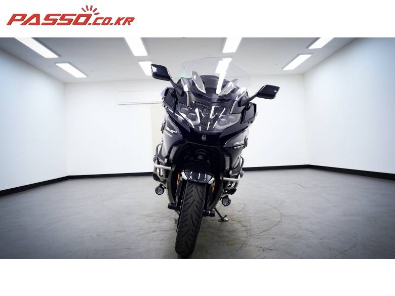 BMW K1600GTL