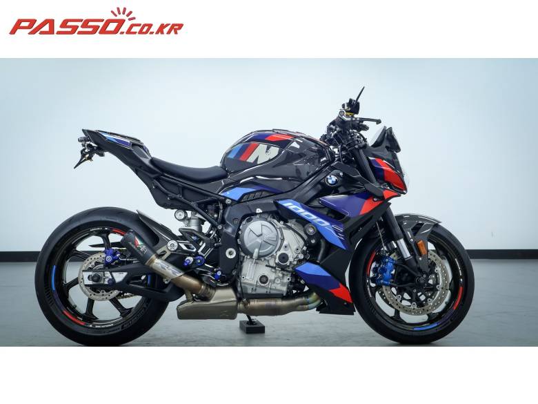 BMW M1000R 컴페티션
