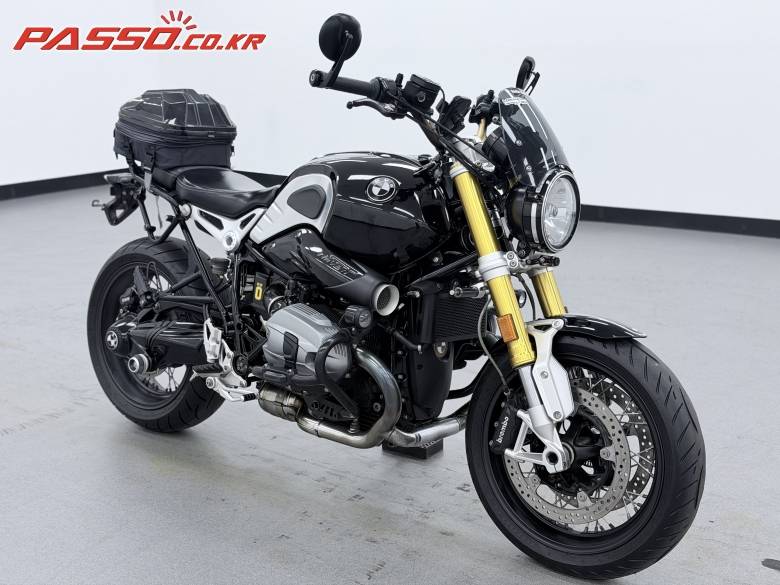 BMW R 나인 T