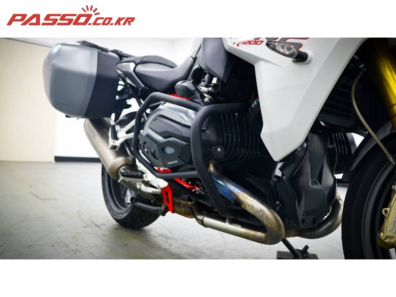 BMW R1200RS