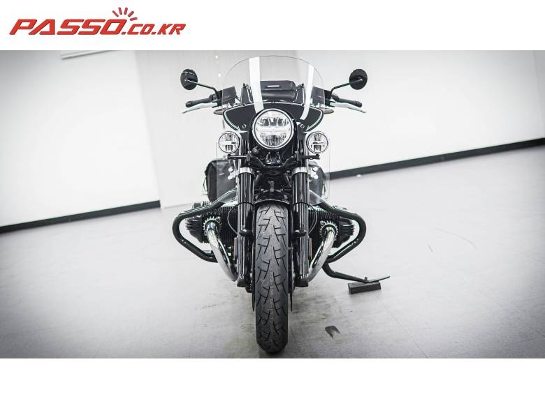 BMW R18