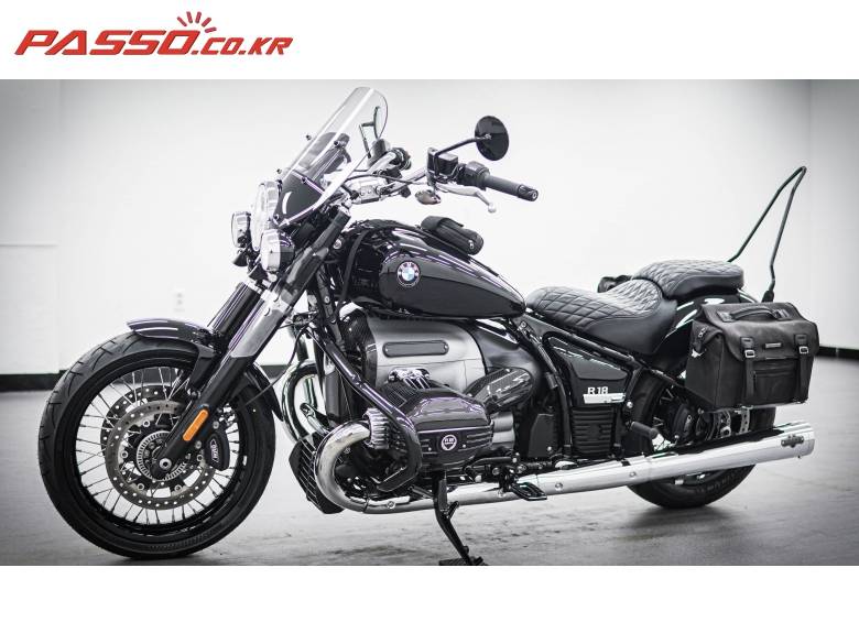 BMW R18