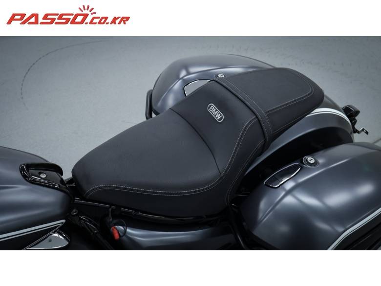 BMW R18