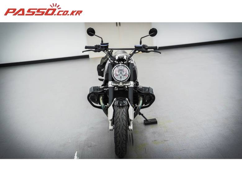 BMW R나인T