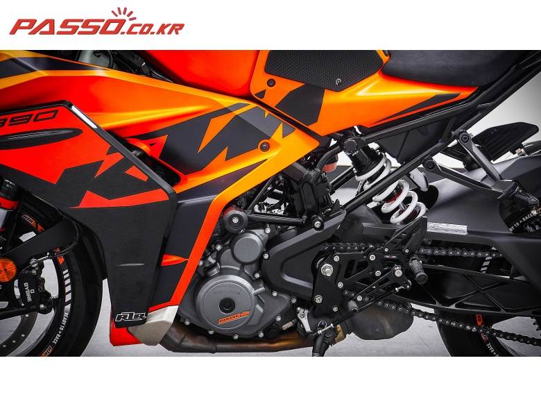 KTM RC390