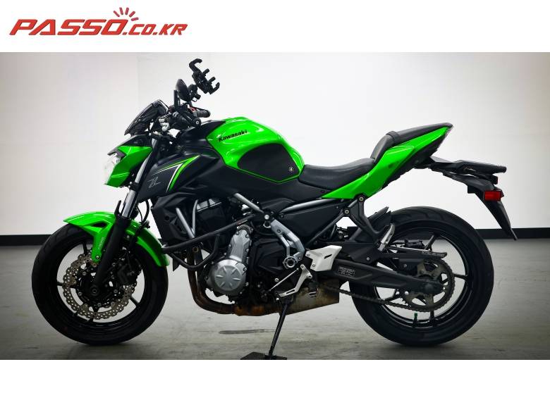 가와사키 Z650 ABS