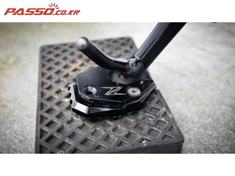 가와사키 Z650 ABS