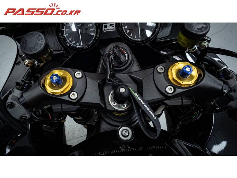 가와사키 ZZR1400