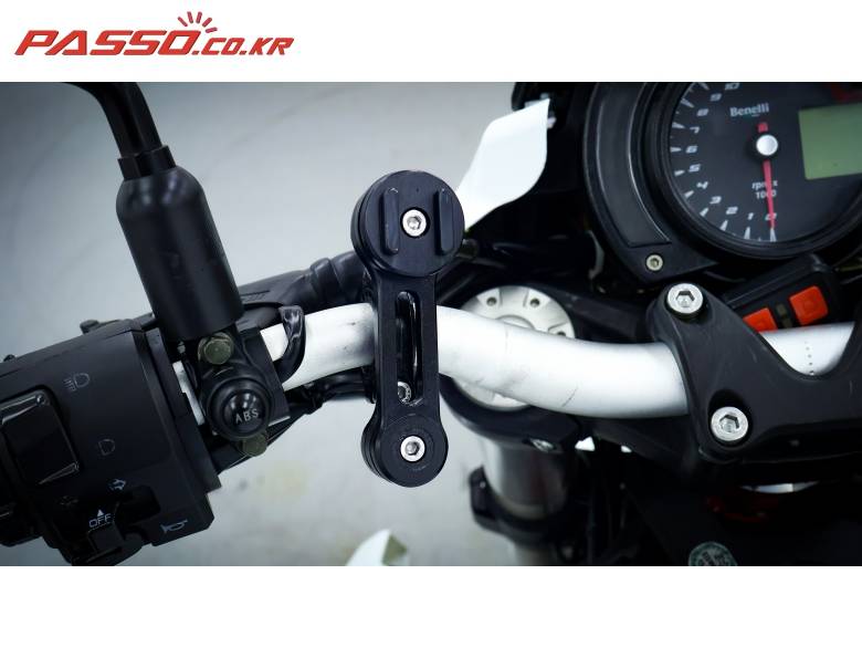 베넬리 TNT 600i