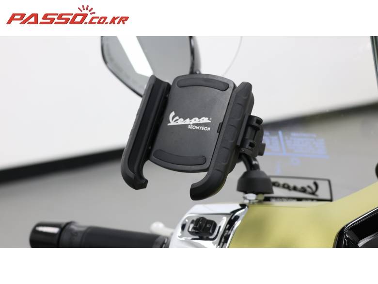 베스파 GTS125 슈퍼 스포츠 ABS