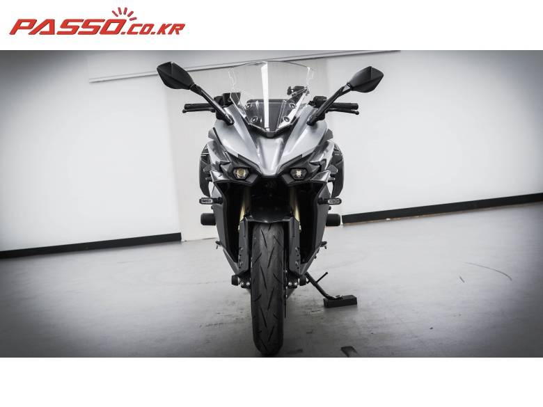 스즈키 GSX S1000 GT