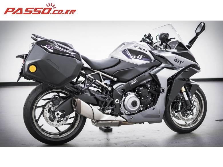 스즈키 GSX S1000 GT