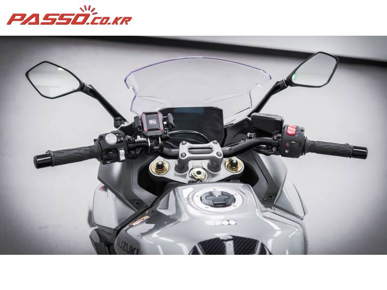 스즈키 GSX S1000 GT