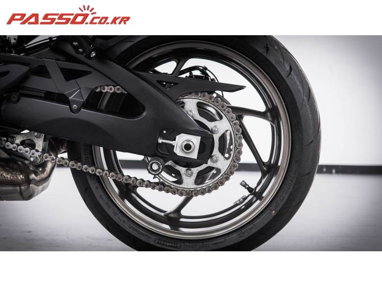 스즈키 GSX S1000 GT