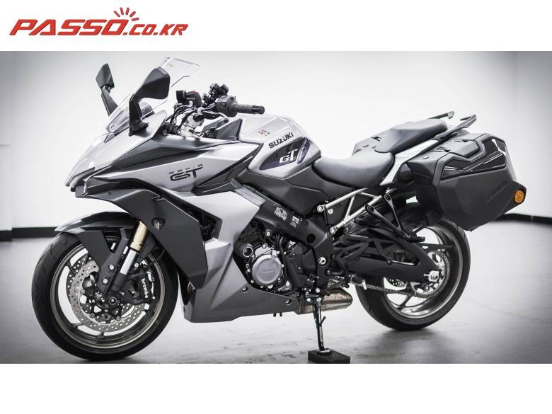 스즈키 GSX S1000 GT
