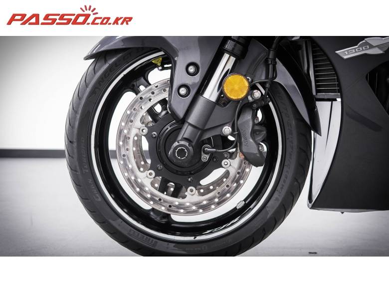 야마하 FJR1300 AS
