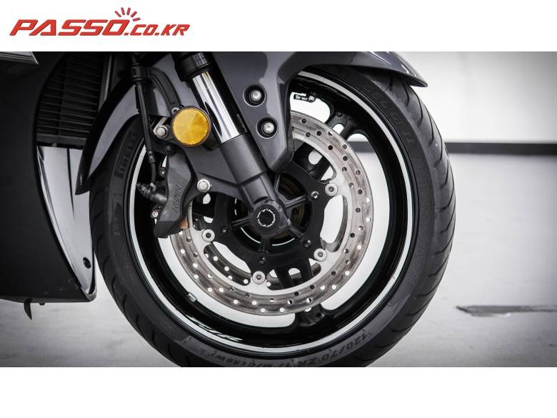 야마하 FJR1300 AS