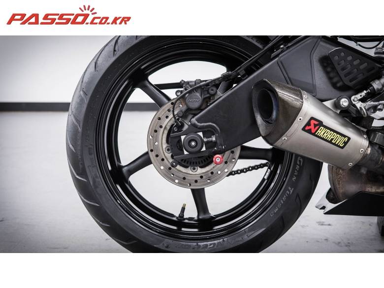 야마하 YZF R6