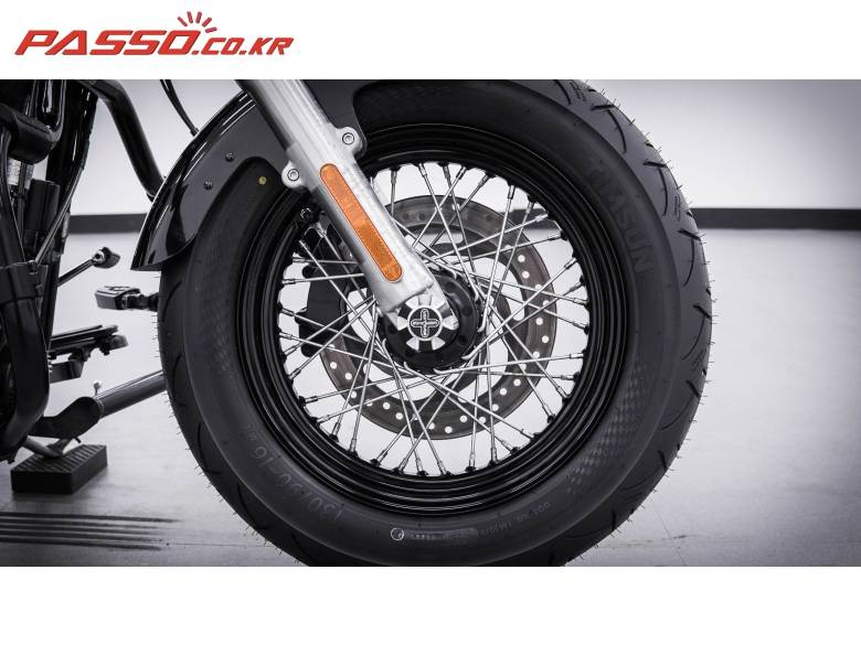 할리데이비슨 소프테일 슬림 103