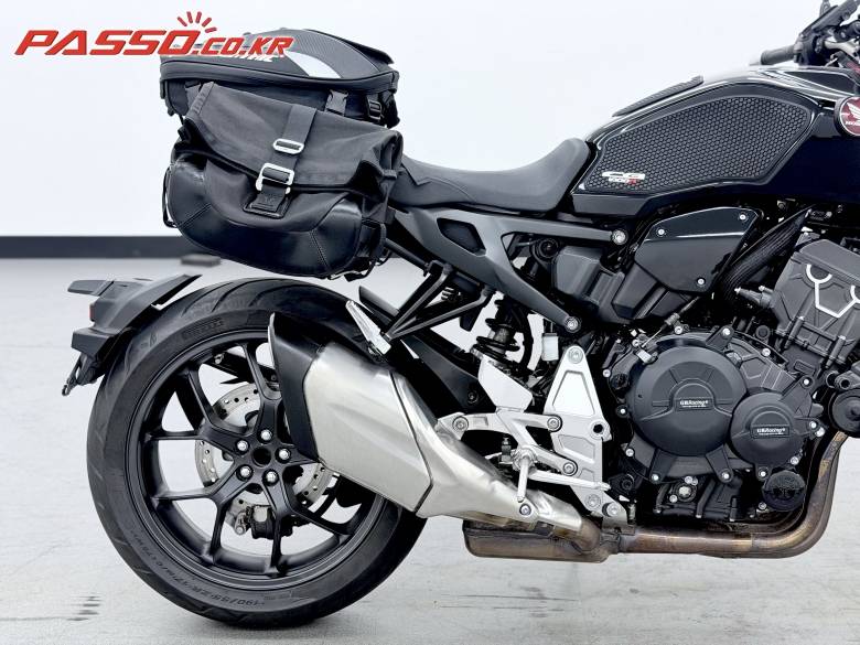혼다 CB1000R